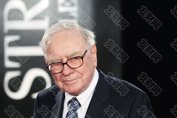 2024年11月22日:巴菲特正在打造应急基金领域的诺亚方舟 以下是他囤积3000多亿美元现金的原因