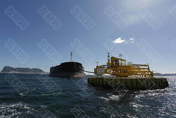 2025年02月03日:﻿自制裁以来 中国航线上的超级油轮运费价格翻了一番